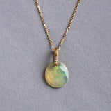 Swing ネックレス オパール