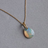 Swing ネックレス オパール