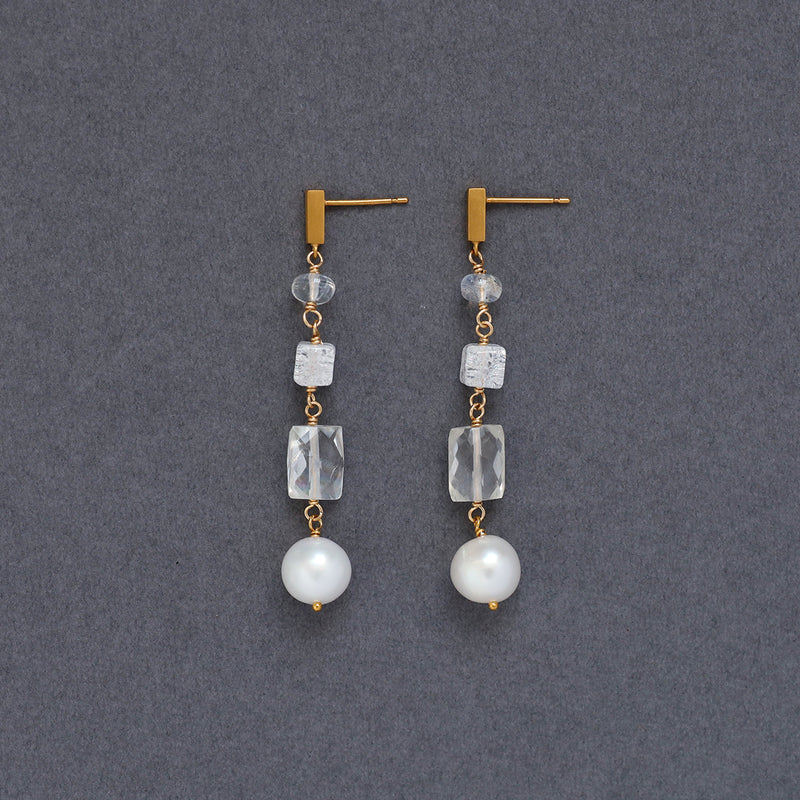 luxe Chance ロングピアス White Edition