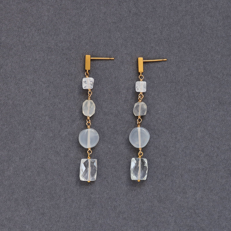 luxe Chance ロングピアス White Edition