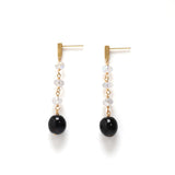 luxe Essence ピアス 黒珊瑚＆ブルームーンストーン