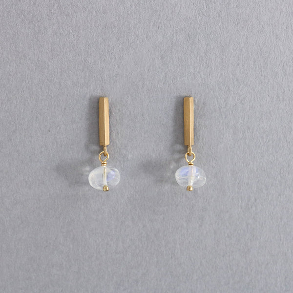 Signature ピアス ブルームーンストーン | エシカルジュエリー HASUNA 