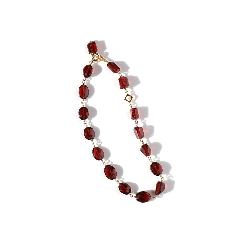 luxe Essence ブレスレット ガーネット ツイスト&オーバル