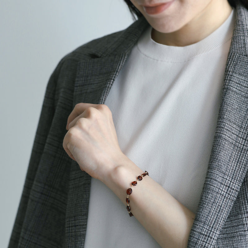 luxe Essence ブレスレット ガーネット ツイスト&オーバル