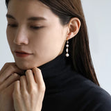 luxe Chance ロングピアス White Edition