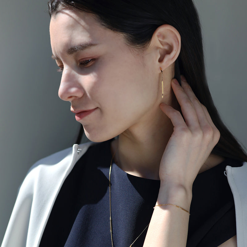 Signature ロングピアス シングル（片耳） | エシカルジュエリー
