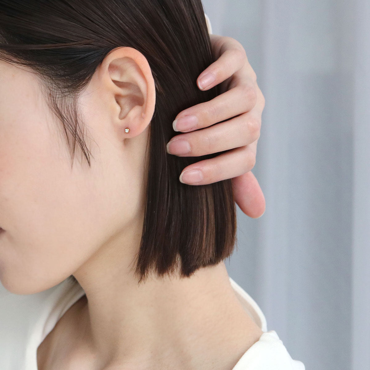 PDPAOLA Texas hoopsピアス Gold-plated geometric oval hoop earrings with horizontal