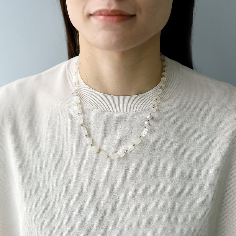 luxe Chance ネックレス White Edition