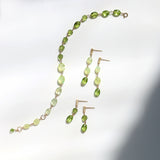 luxe Essence ロングピアス ペリドット 4stones